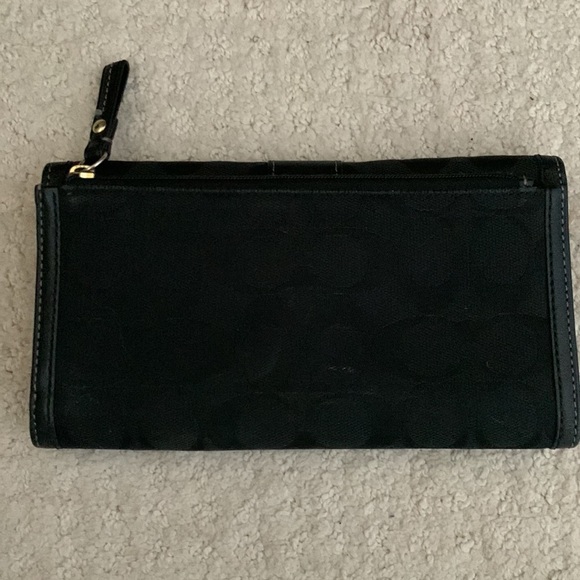 Coach wallet - Picture 2 of 3